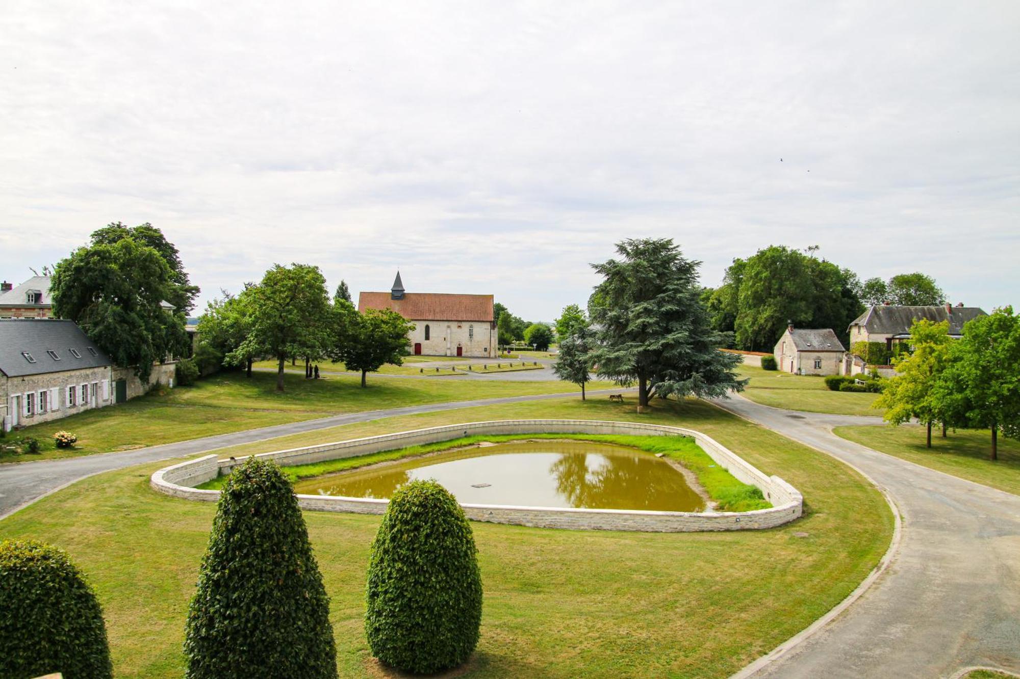 Gite La Petite Ferme Clermont-les-Fermes ภายนอก รูปภาพ
